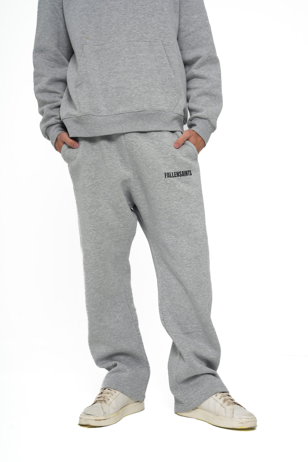 SWEATPANTS IN LIGHT GREY