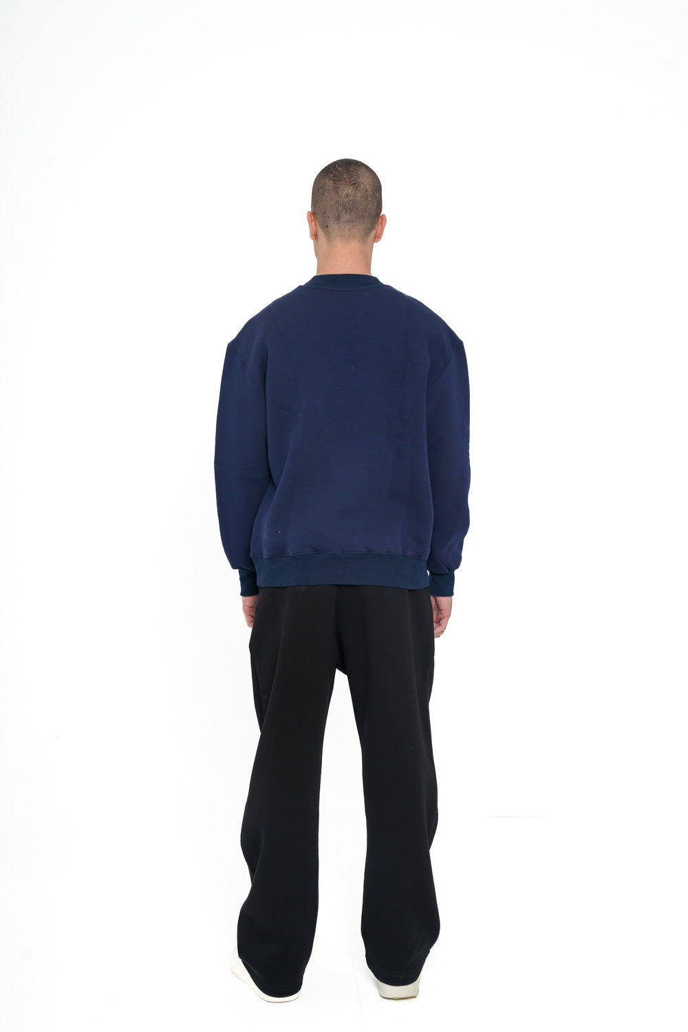 REPENTANCE CREWNECK IN NAVY BLUE