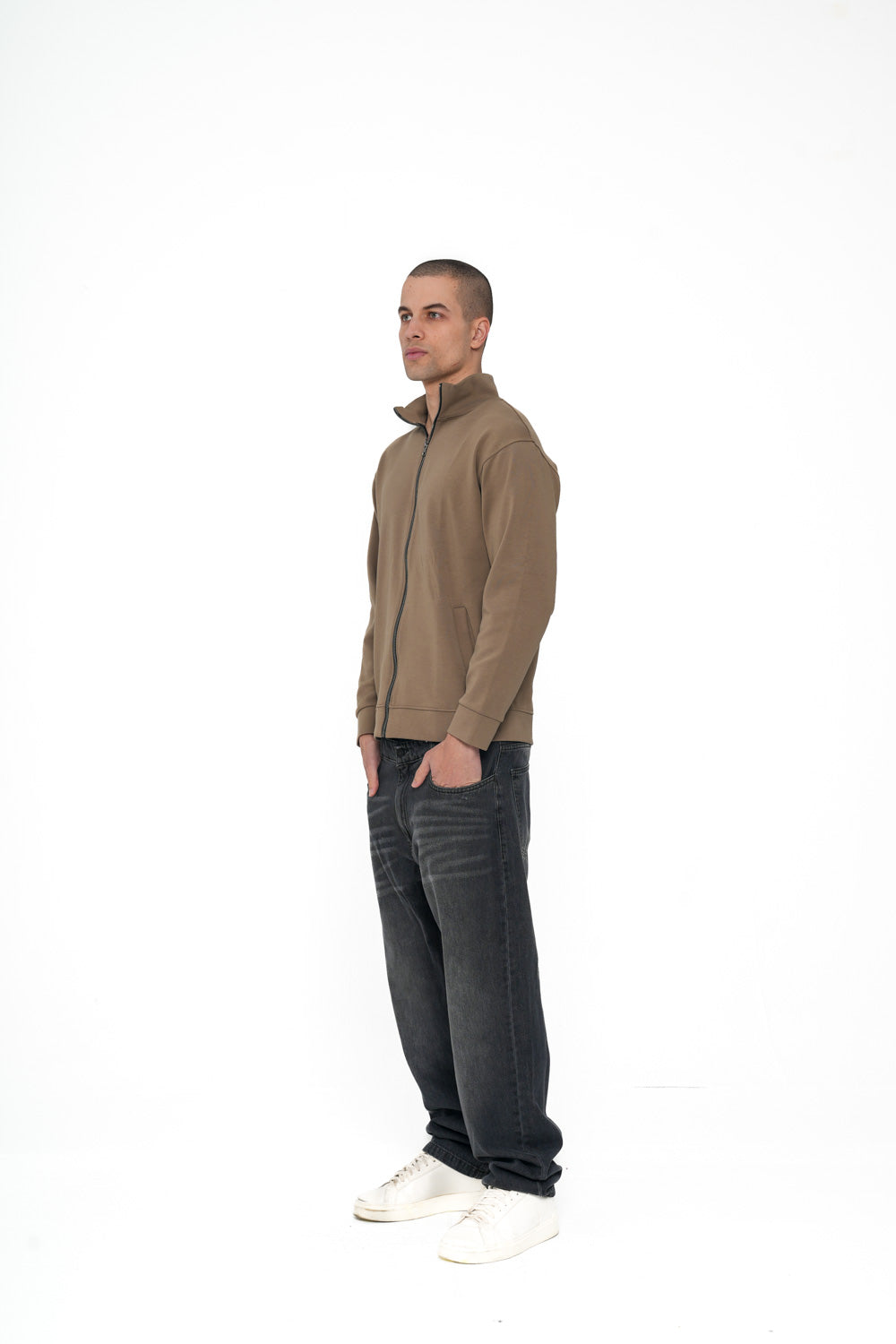 FULL ZIP-UP JACKET IN BROWN