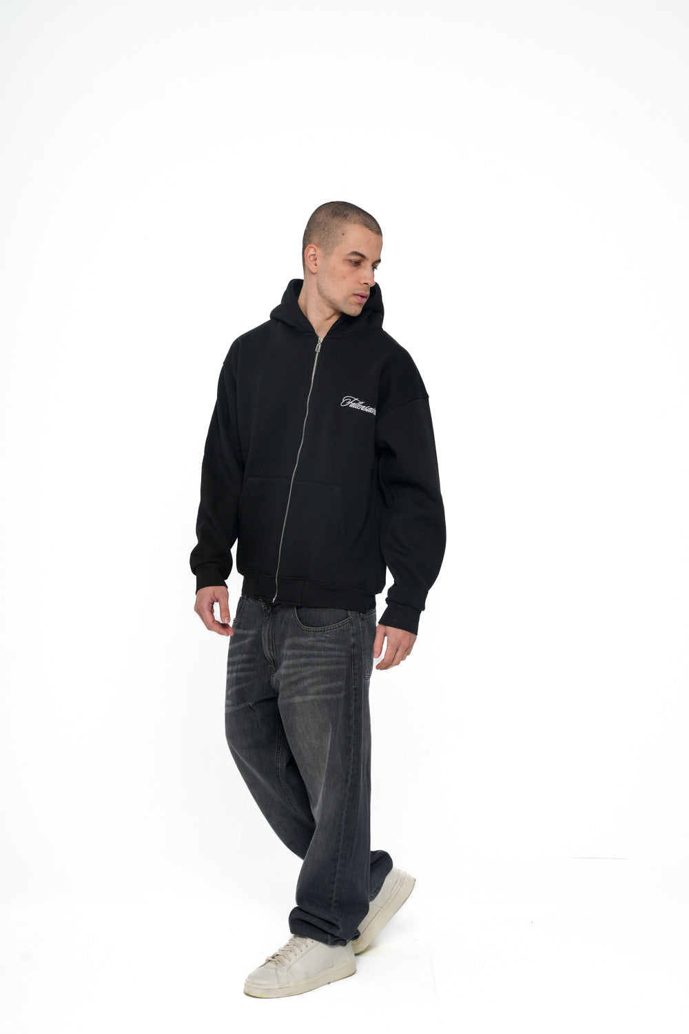 FULL ZIP-UP HOODIE IN BLACK