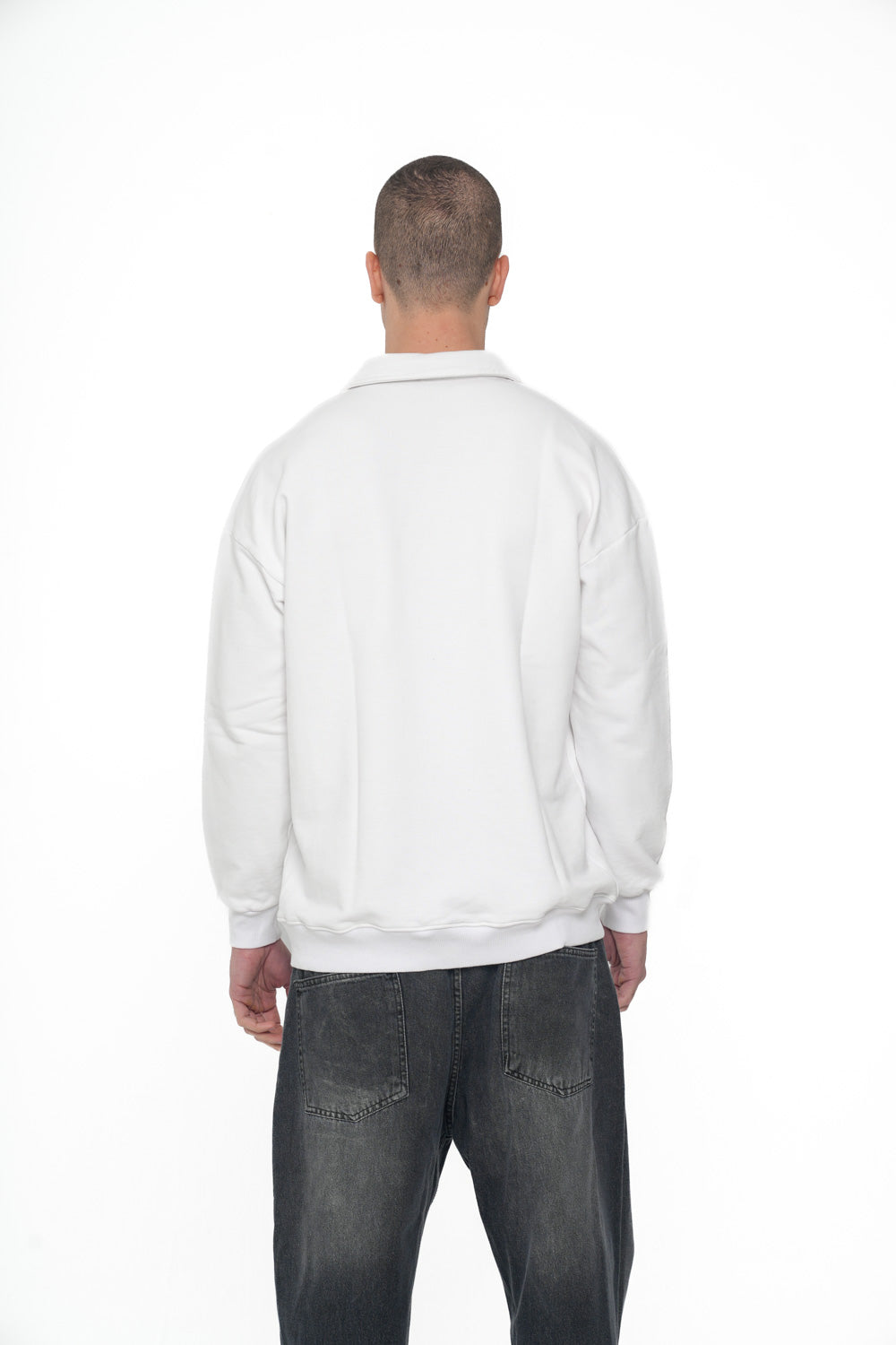 POLO SWEATER IN WHITE