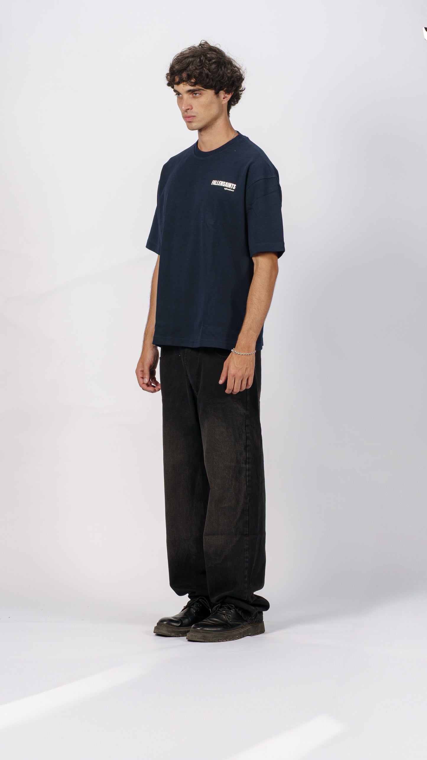 The Basic Tee in Navy Blue