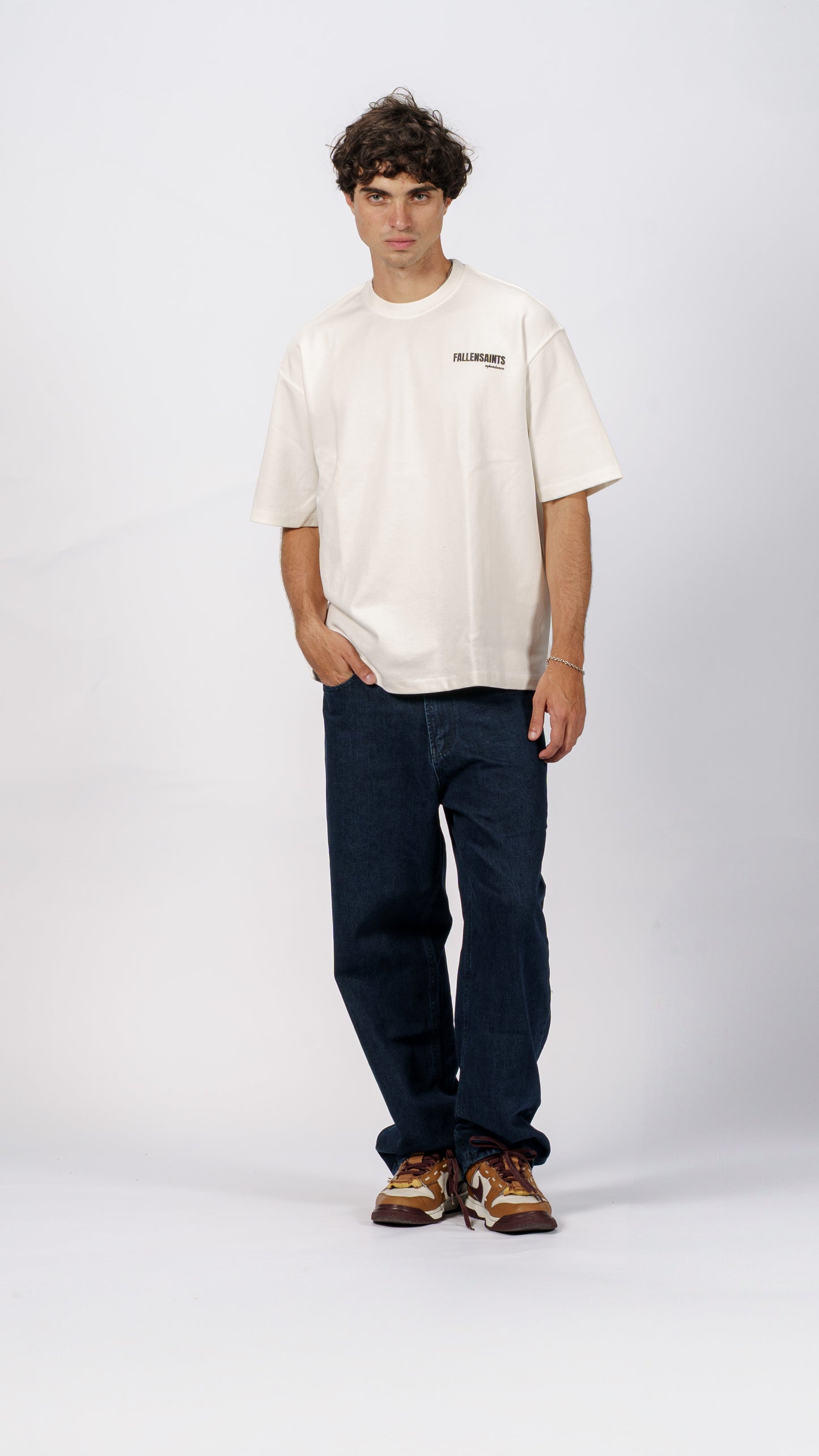 The Basic Tee in white