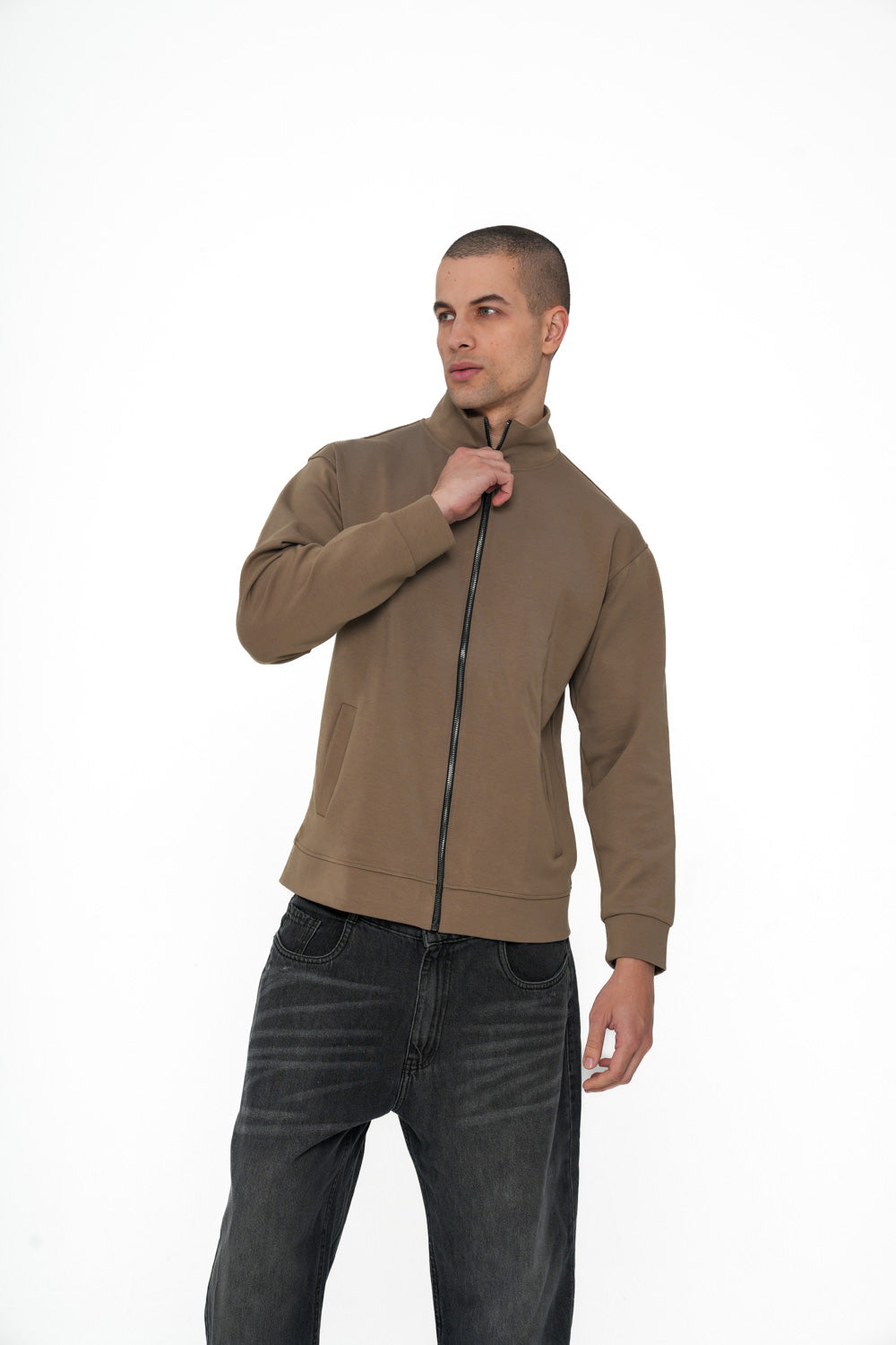 FULL ZIP-UP JACKET IN BROWN