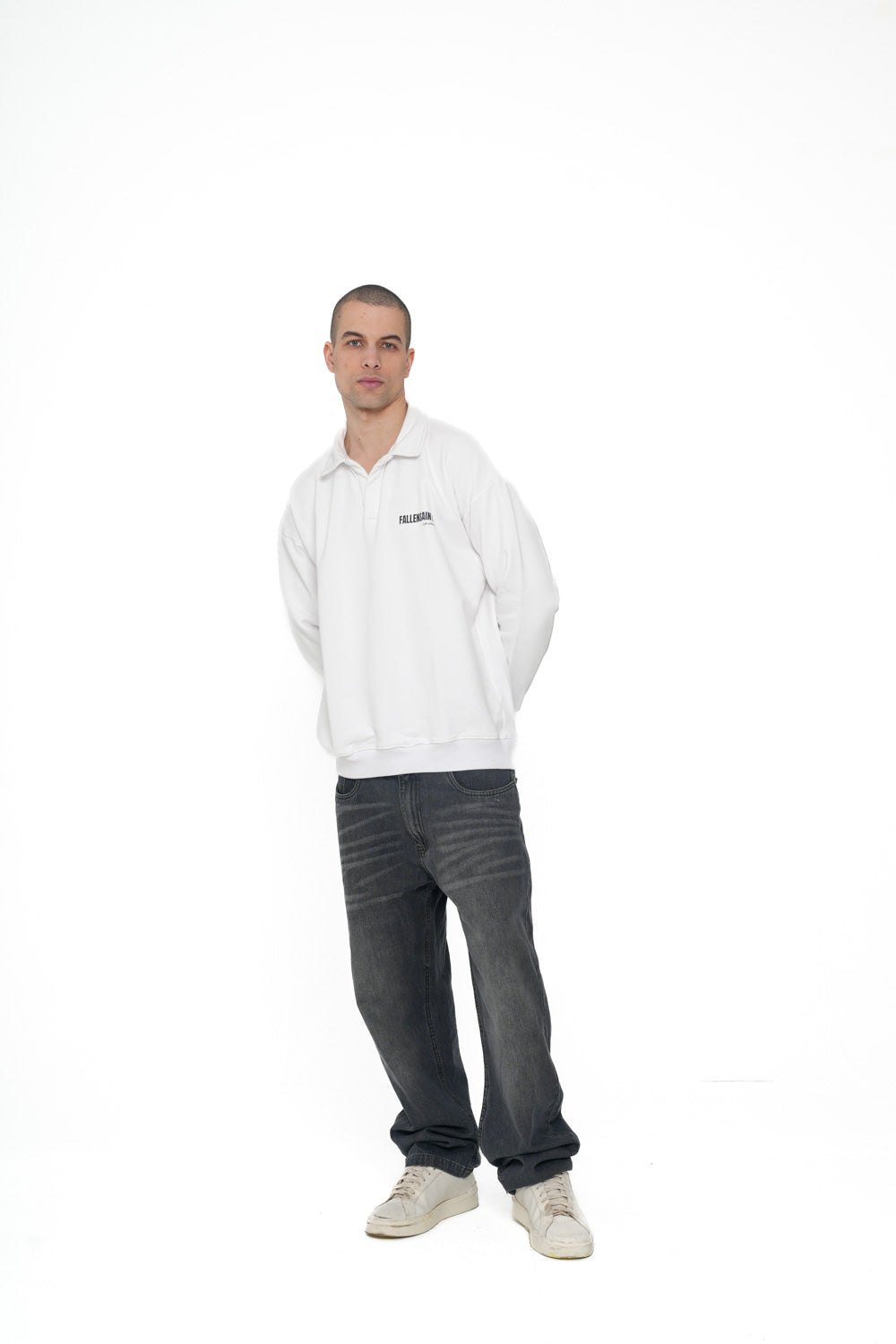 POLO SWEATER IN WHITE