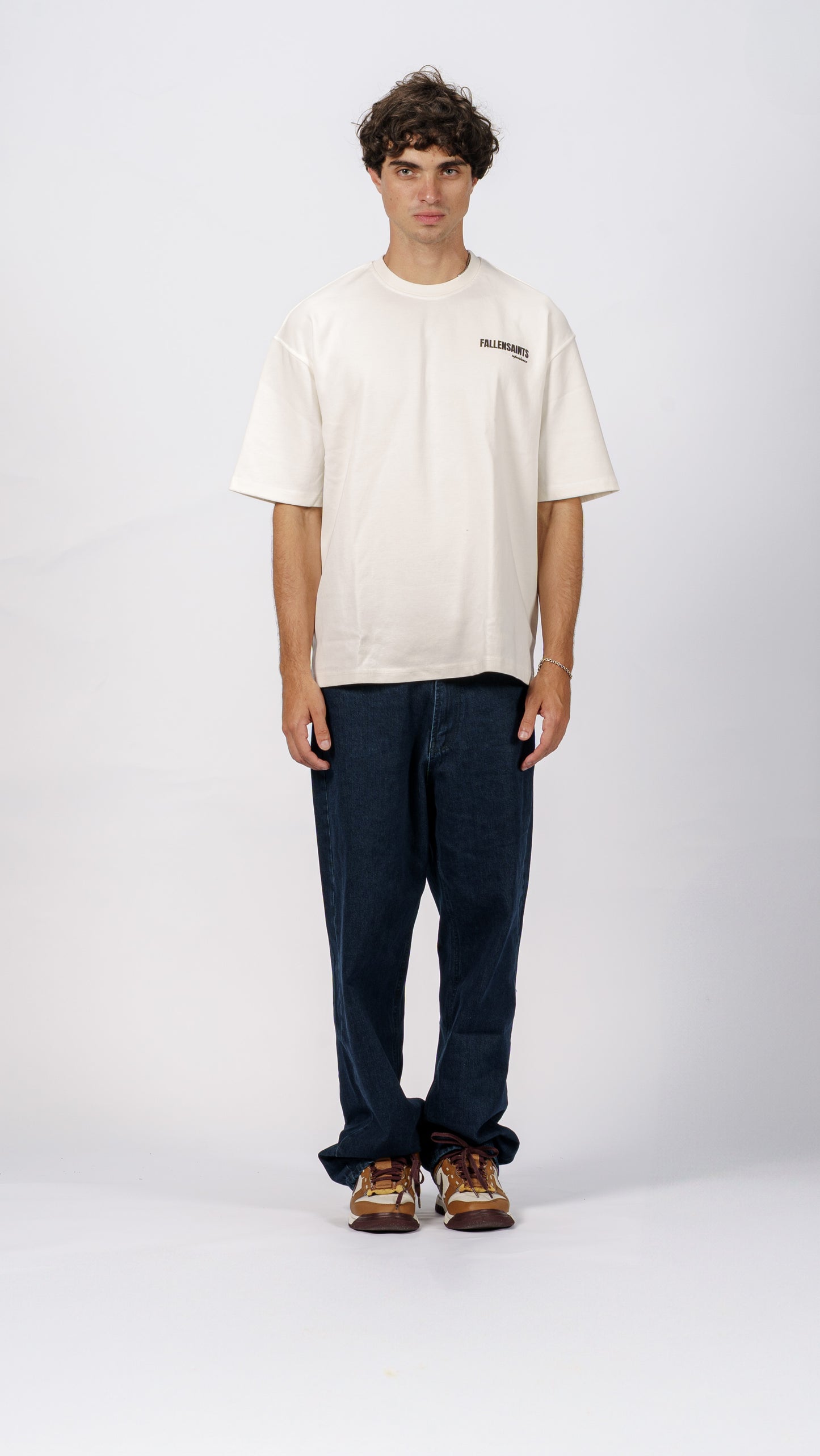 The Basic Tee in white