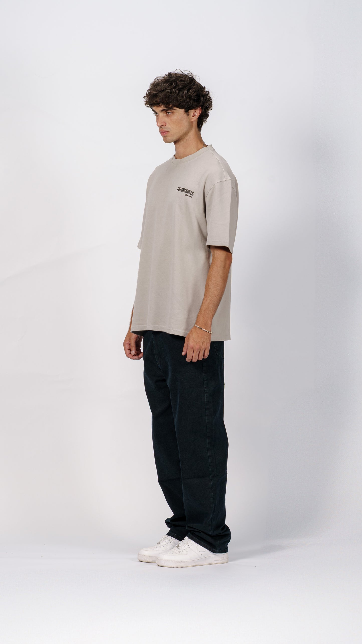 The Basic Tee in Ice Grey