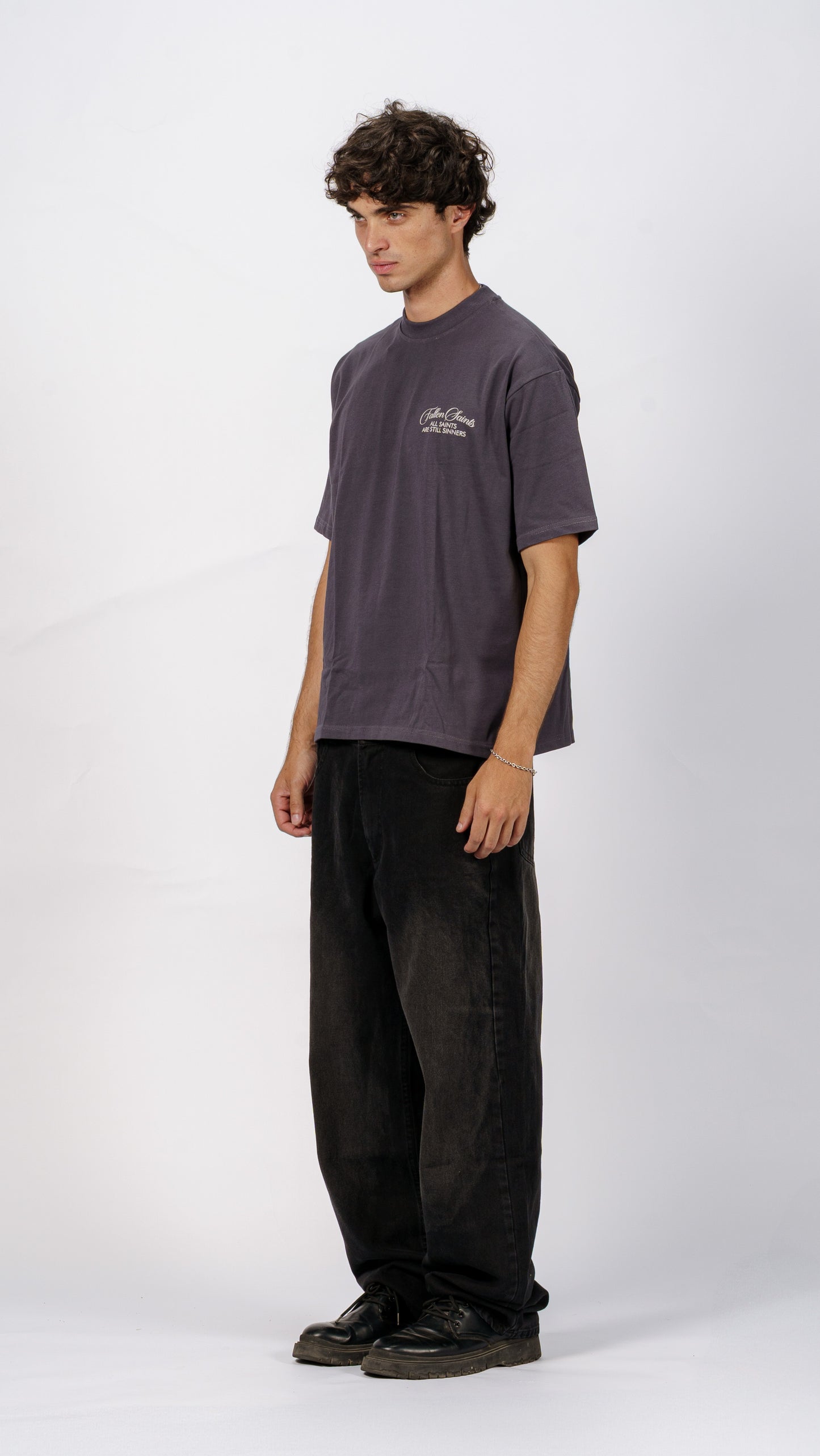 Sinners Tee in Dark Grey