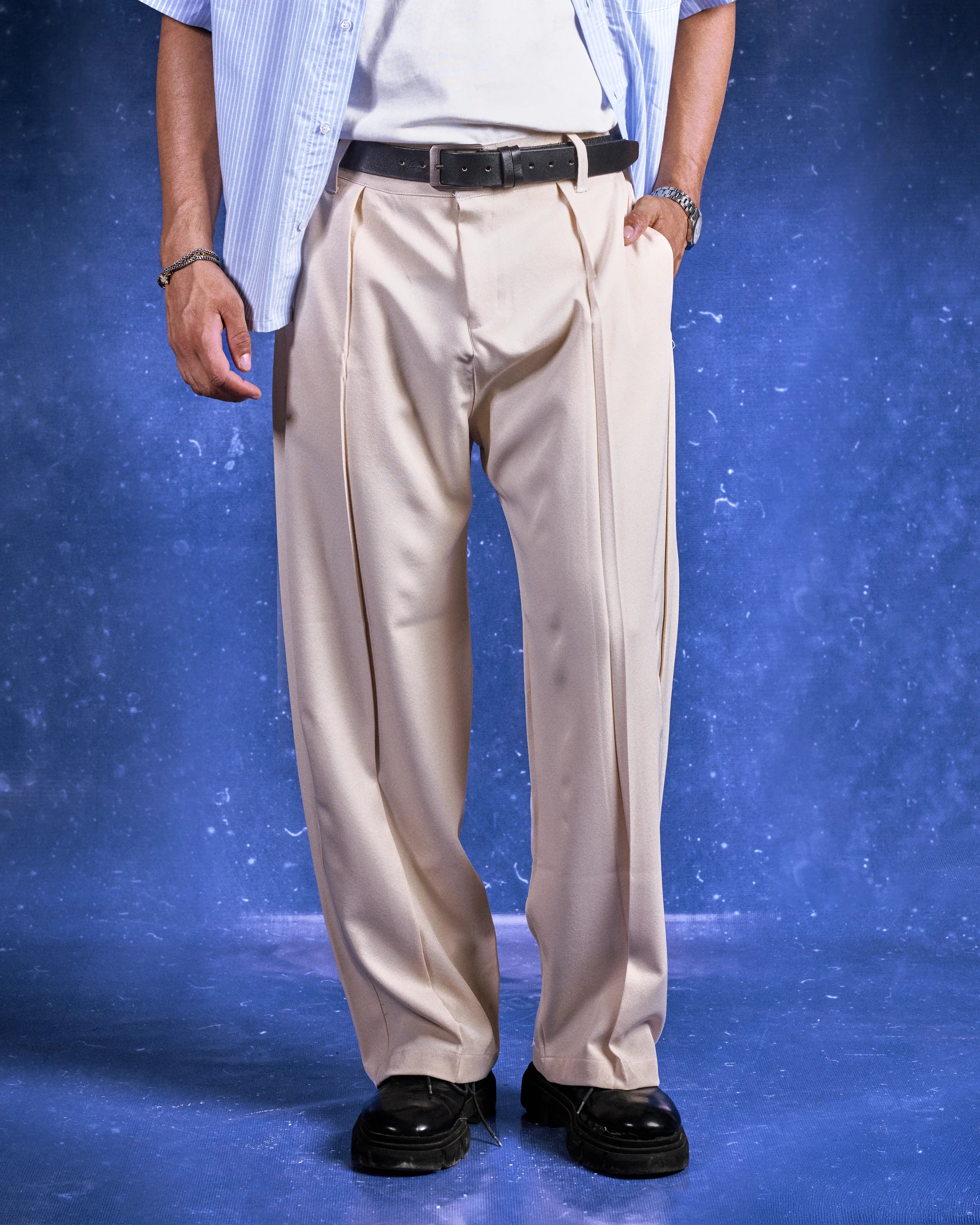 FS Pleated Pants in Beige