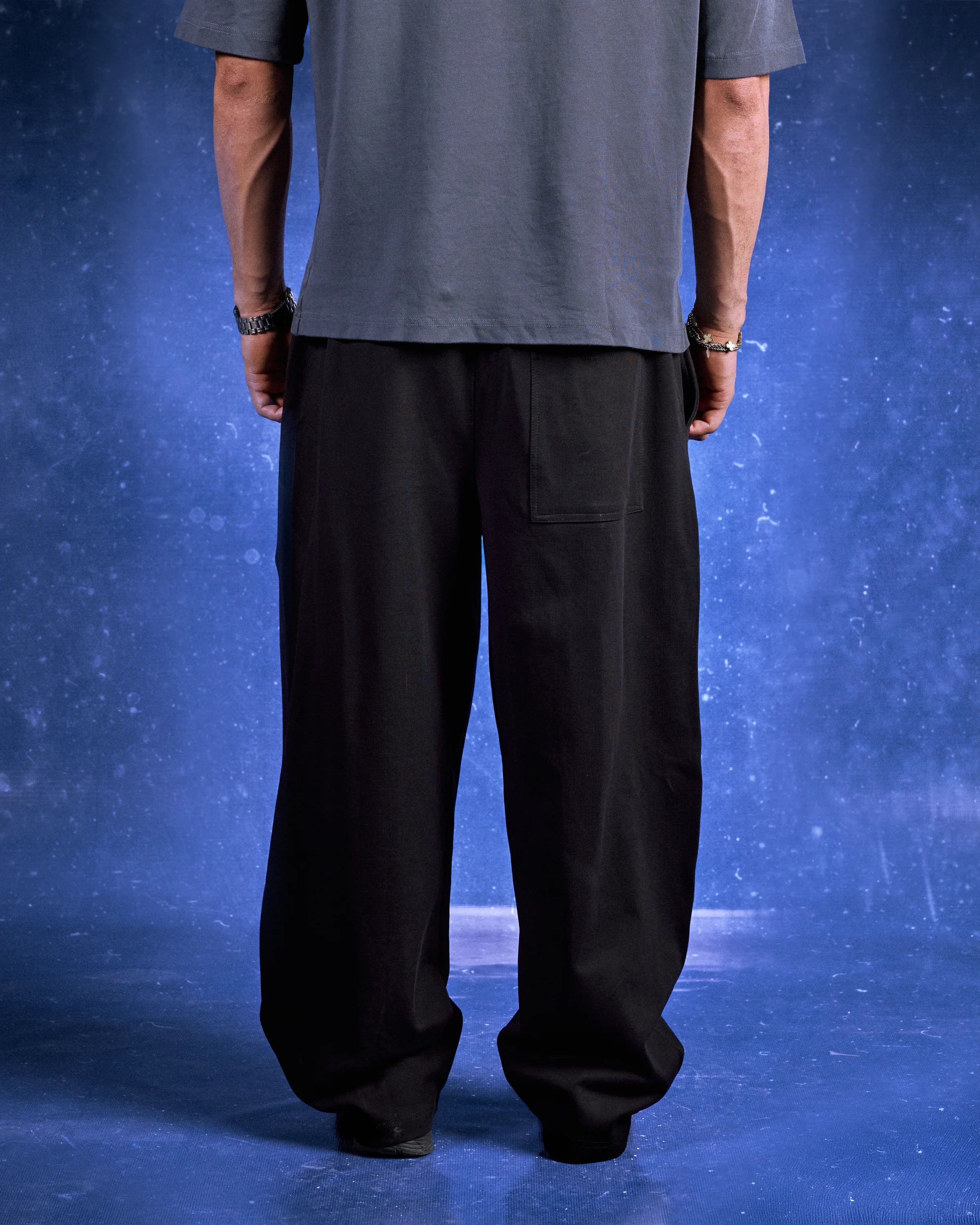 FS Sweatpants in Black