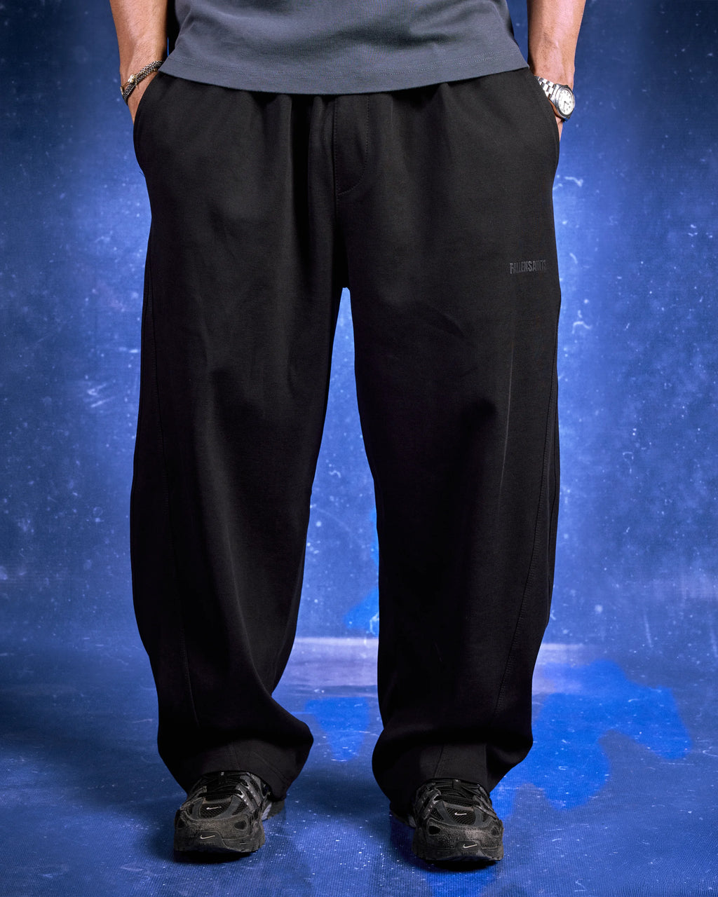 FS Sweatpants in Black