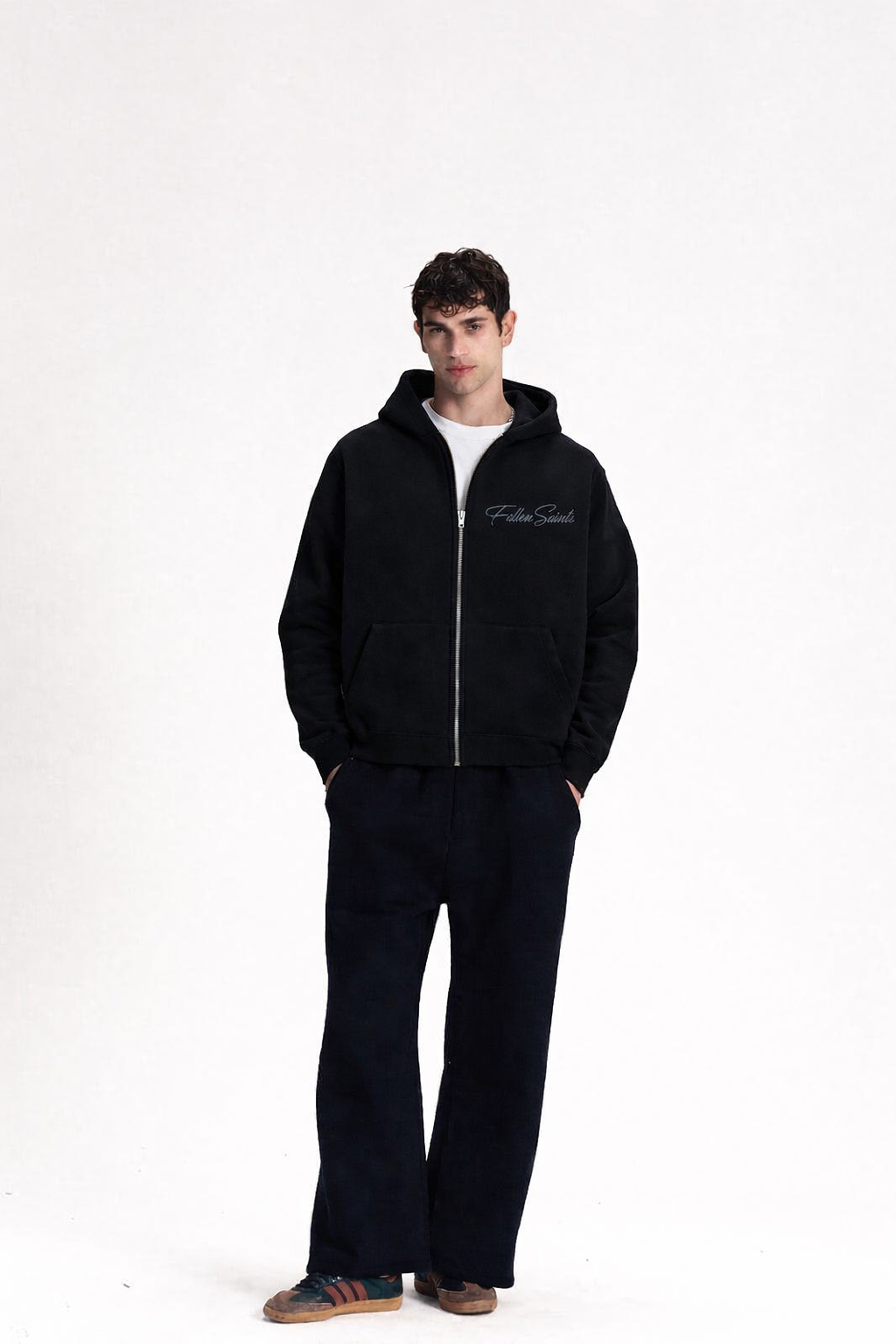 FS Basic Zip-up in Black