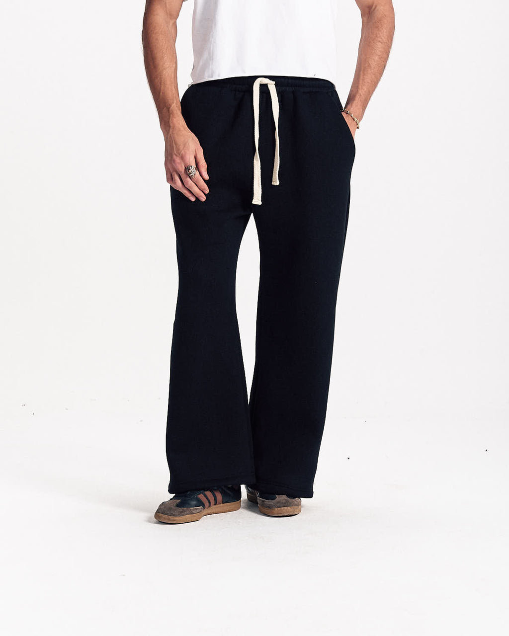 Signature Sweatpants in Black